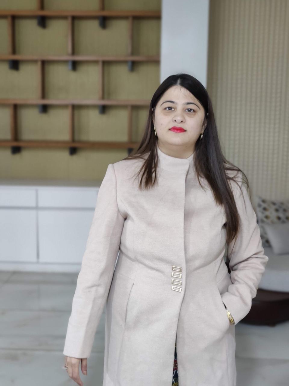 Akansha - Certified Jolly Phonics Teacher